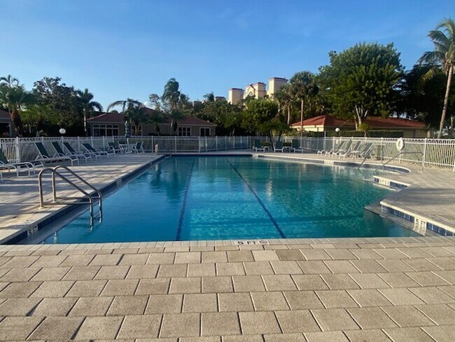 Building Photo - 15160 Harbour Isle Dr