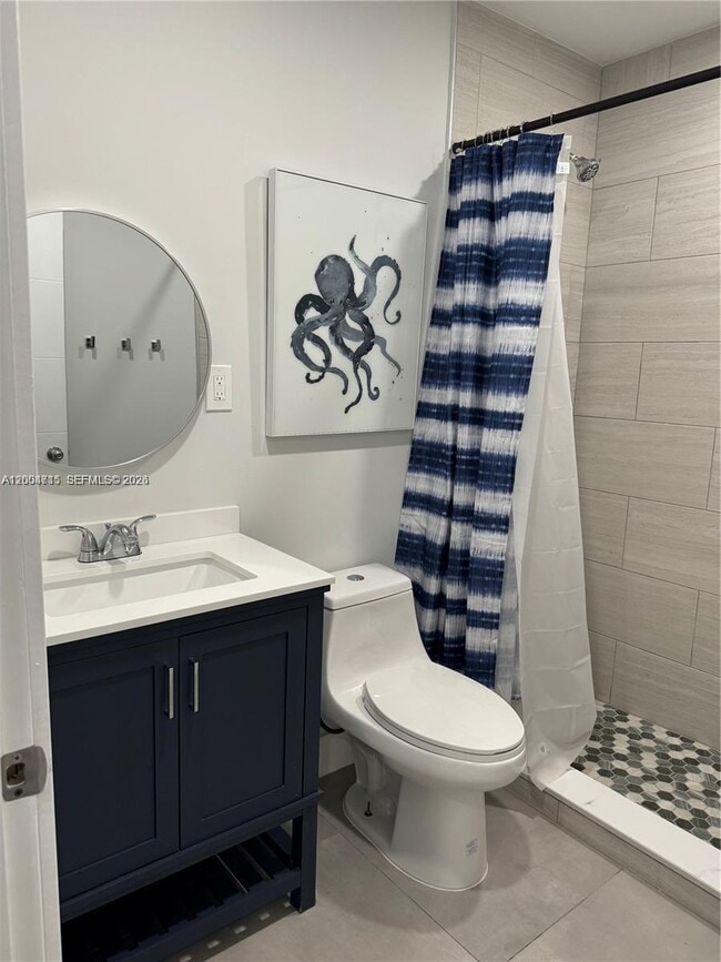 Building Photo - 6335 N Miami Ave