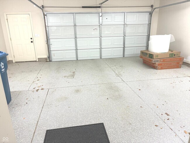 Building Photo - 70 Guilford Trail Dr