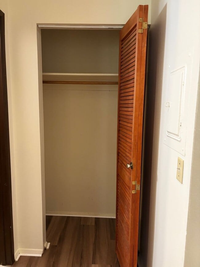 Building Photo - 1 bedroom near Washington Square