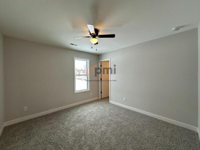 Building Photo - 5788 Adams St