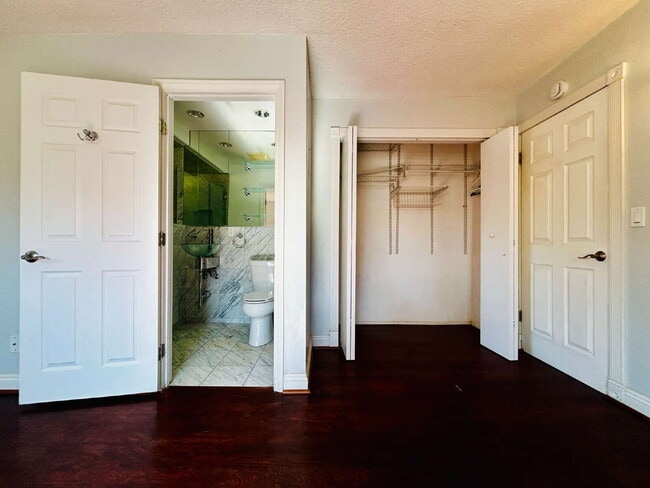 Building Photo - Spacious 2 bd, 2 ba with attached finished garage