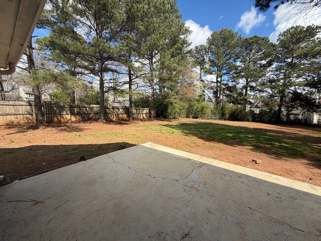 Building Photo - Charming Two-Story Home on a Corner Lot in Jonesboro