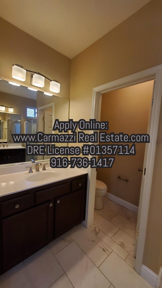 Building Photo - 139 Dragonfly Cir