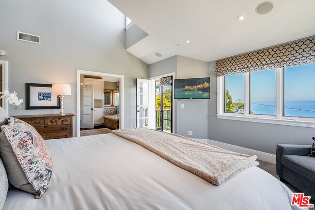 Building Photo - 2962 Valmere Dr