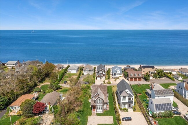 Primary Photo - 938 Sound Shore Rd