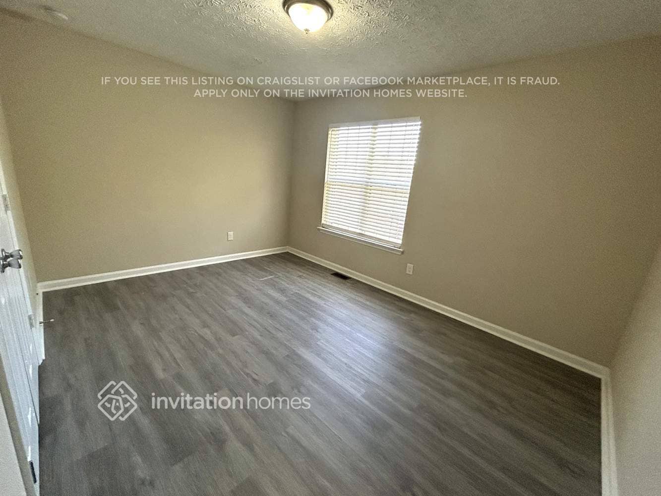 Building Photo - 3863 Creekbank Cove