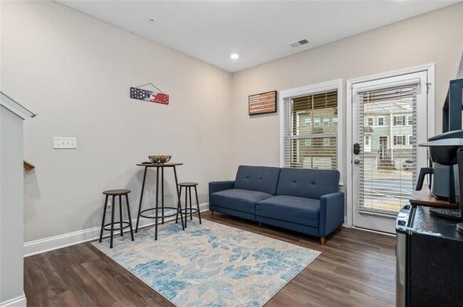 Building Photo - 2641 Blackburn Ct SE