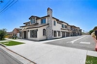 Building Photo - 16385 Valencia Ave
