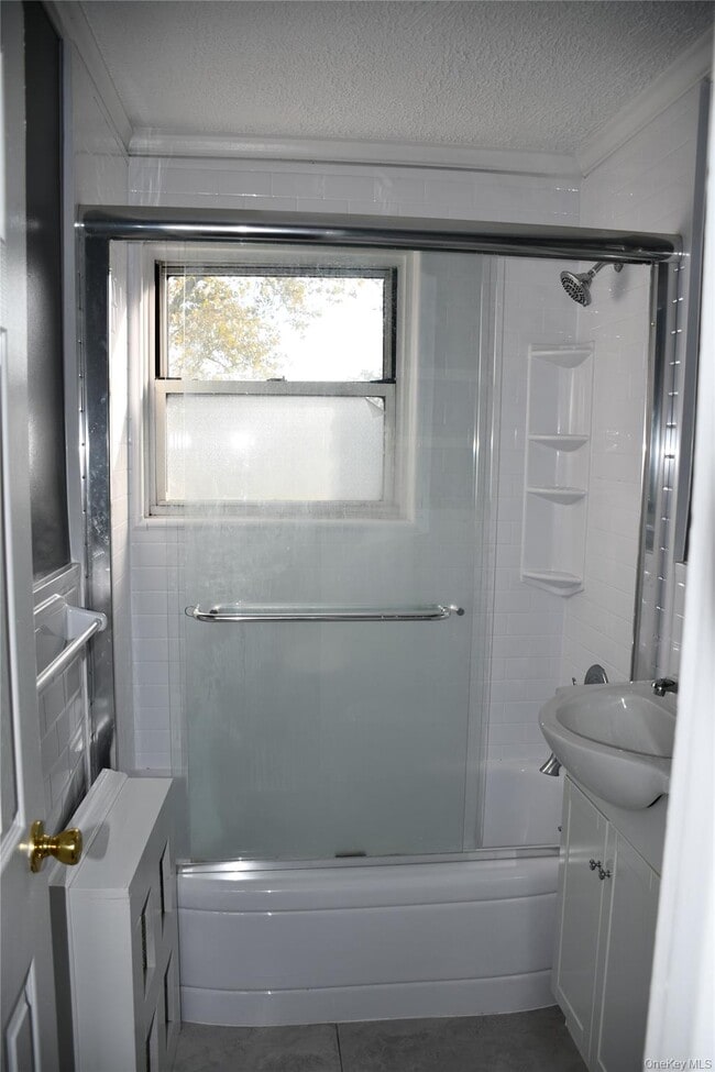 Building Photo - 1065 Fenwood Dr