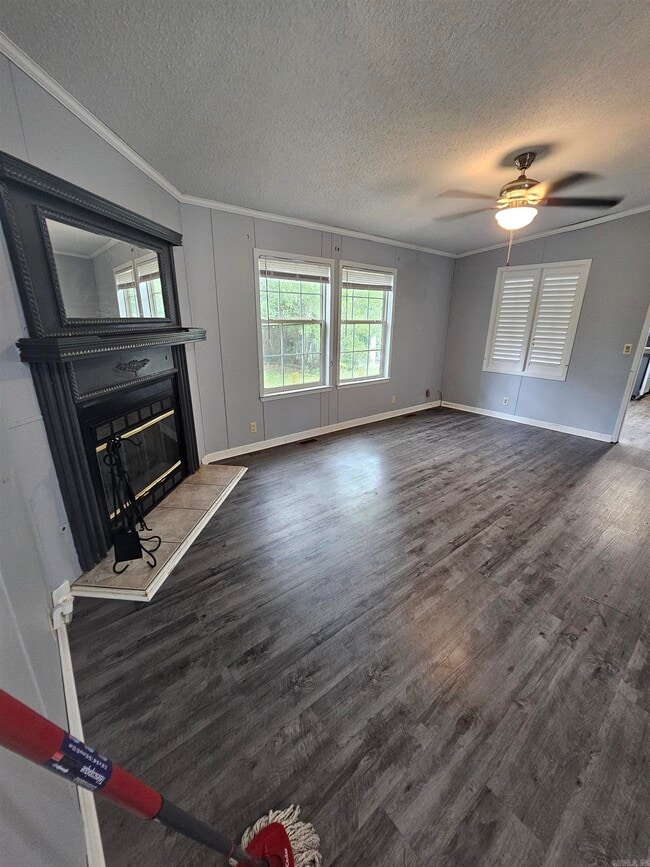 Building Photo - 3345 Confederate Dr