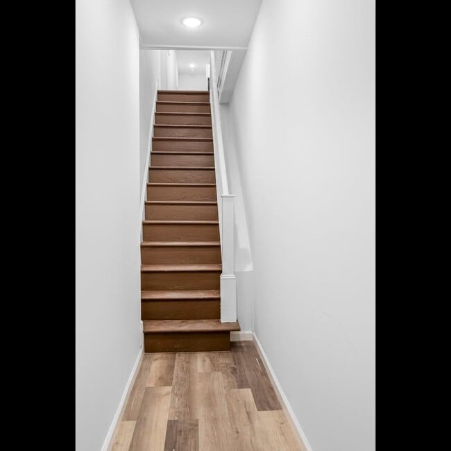 Building Photo - 5318 Walton Ave