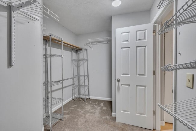 Building Photo - Bradford Hills Rental