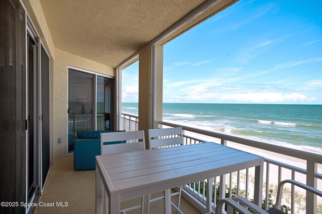 Building Photo - 1045 Jimmy Buffett Mem Hwy