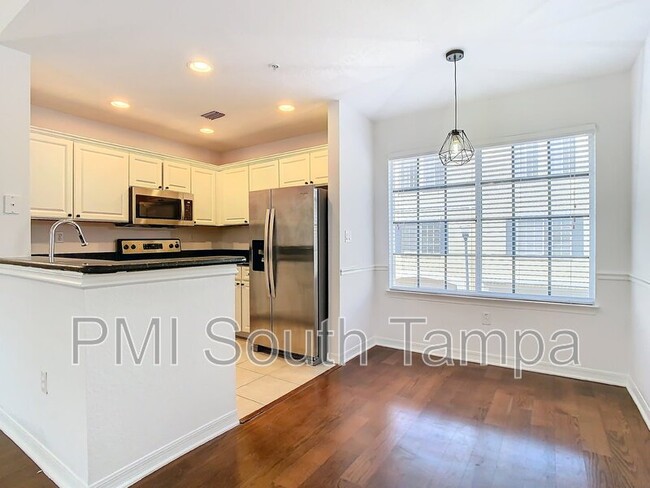 Building Photo - 5220 Beach Breeze Ct