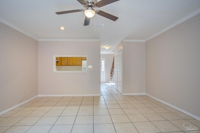 Building Photo - 3050 Belle Meade Dr