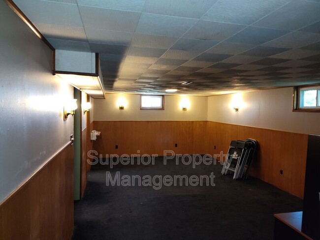 Building Photo - 803 Hot Springs Ave