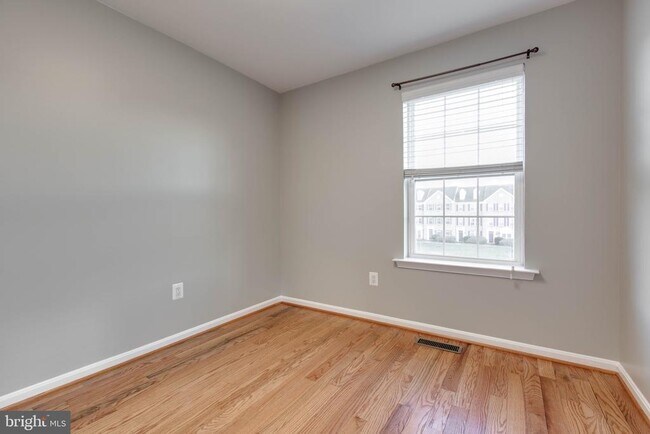 Building Photo - 1038 Ironwood Ln