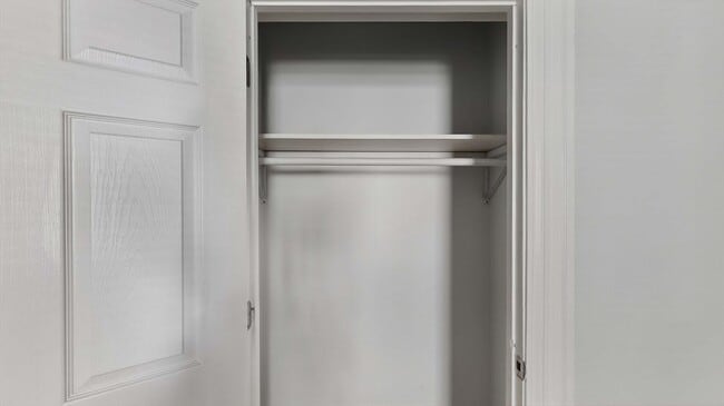 Building Photo - 5A Ropes St