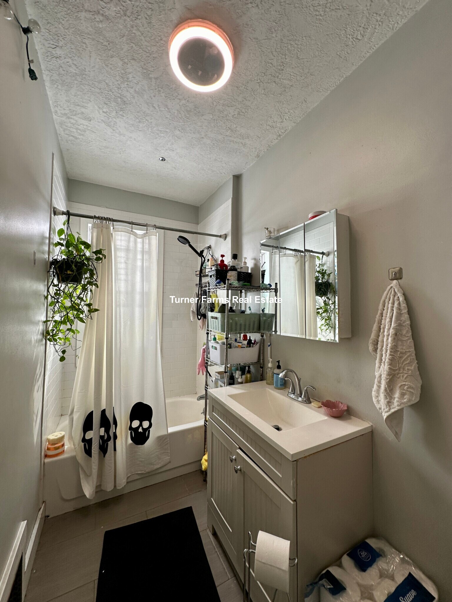 Building Photo - 23 Granite St