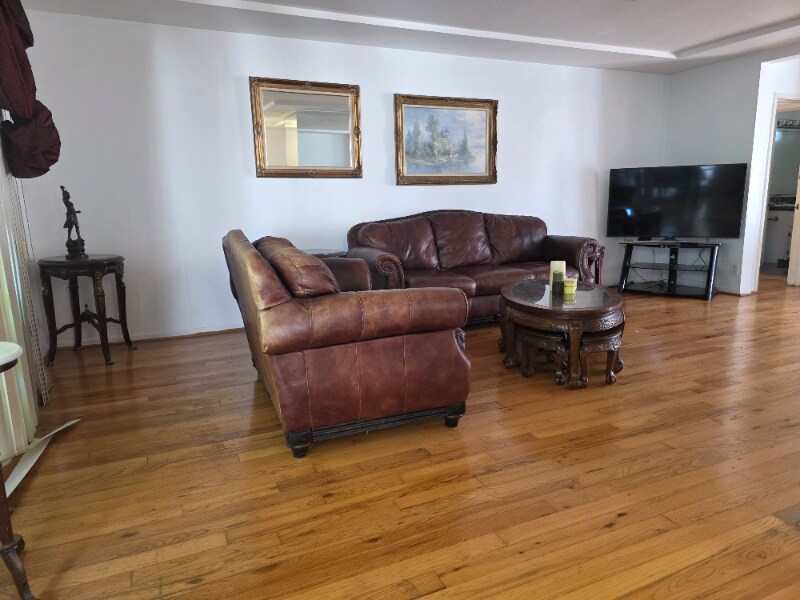 Building Photo - 1840 Benecia Ave