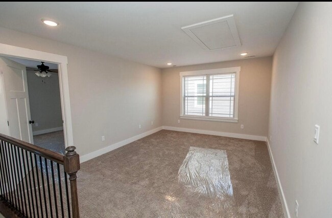 Building Photo - Beautiful New Build 4 Bed, 3.5 Bath, Bonus...