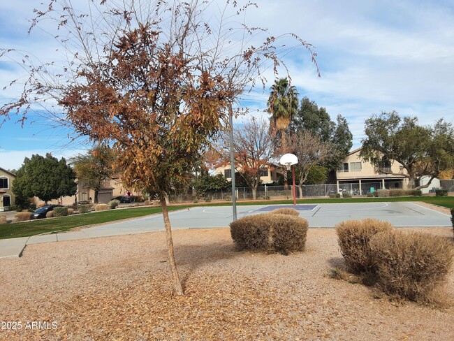 Building Photo - 1401 E Jasper Dr