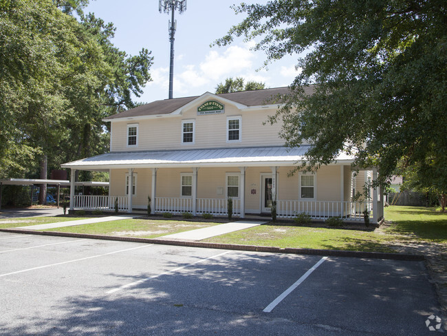 Primary Photo - Summerfield Townhomes