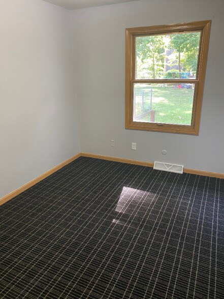 Building Photo - 4410 Timberdale Dr