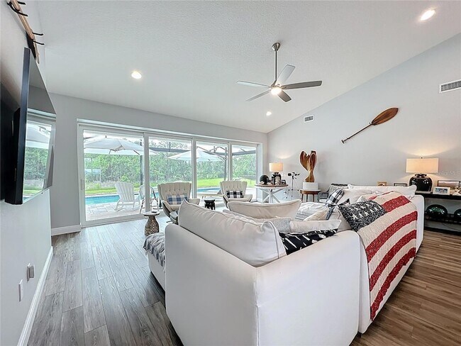 Building Photo - 10224 South Bay Lake Rd