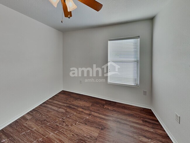 Building Photo - 10920 Pond Pine Dr