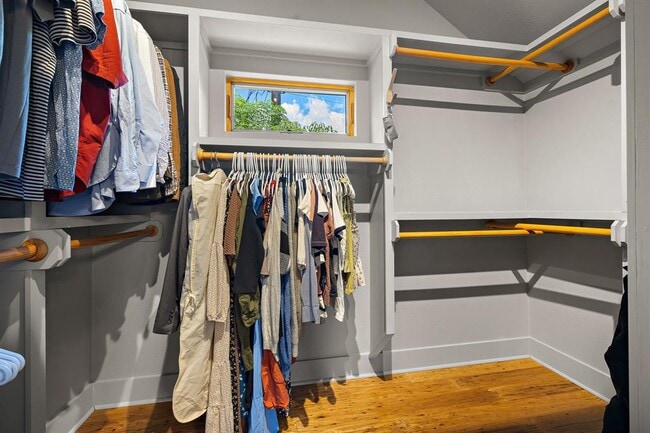 Building Photo - 3116 Sacbe Cove