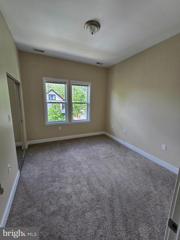 Building Photo - 1352 Longfellow St NW