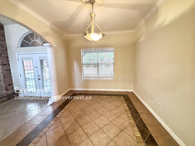 Building Photo - 1203 Ivybridge Dr