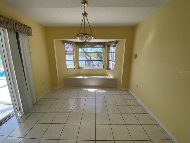 Building Photo - 109 Kings Dr