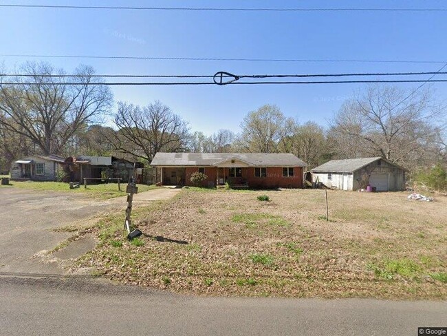 Building Photo - 309 Cemetery Rd