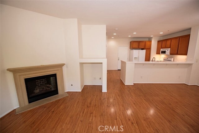 Building Photo - 6 Martino