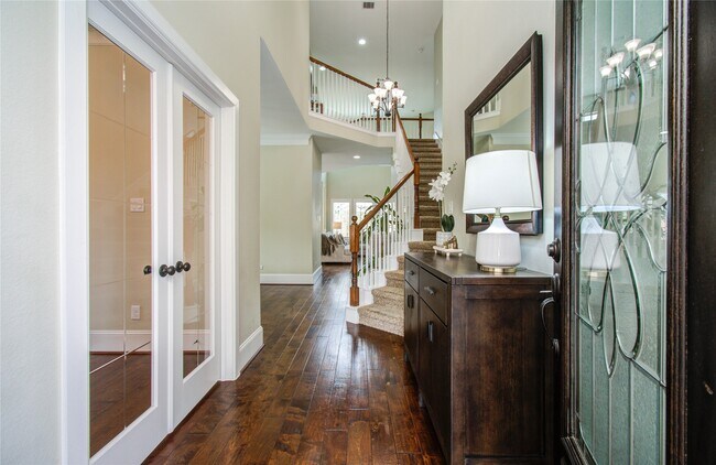 Building Photo - 28627 Rolling Ridge Dr