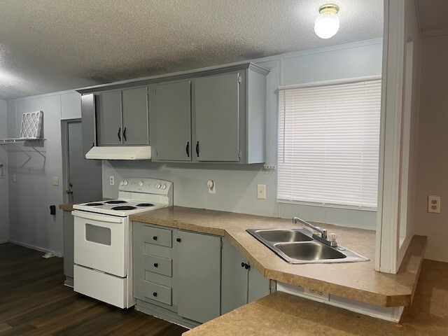 Building Photo - 12628 Lazy Dr