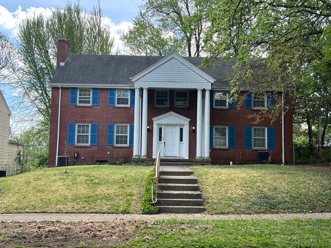 Building Photo - 1347 W Sunset Ave