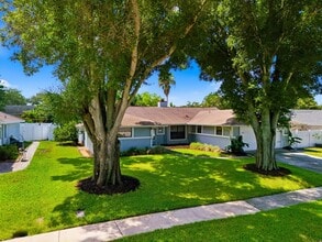 Building Photo - 1638 Spottswood Cir