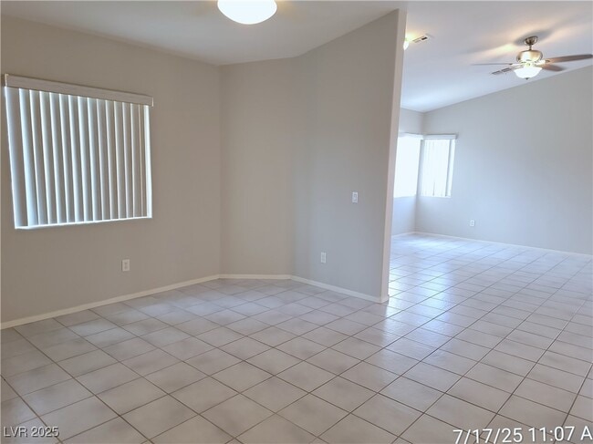 Building Photo - 4718 Victoria Garden Ave