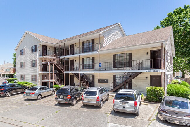 Primary Photo - 4855 Zenith St