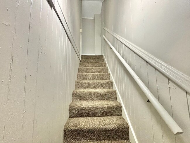 Building Photo - Portland Neighborhood - 3 Bedroom 1 Bath House