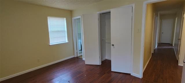 Building Photo - 2413 Royal Dr