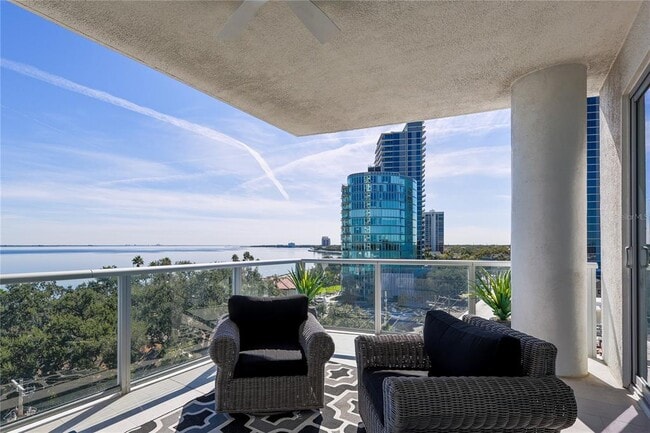 Building Photo - 2910 W Barcelona St