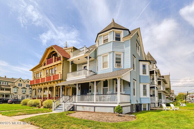 Building Photo - 5 Ocean Ave N