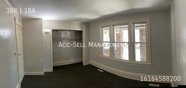 Building Photo - 922 Hovey St SW
