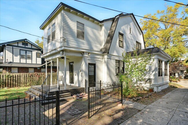 Building Photo - 1787 Vinton Ave