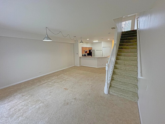 Building Photo - 2624 Carrolwood Rd